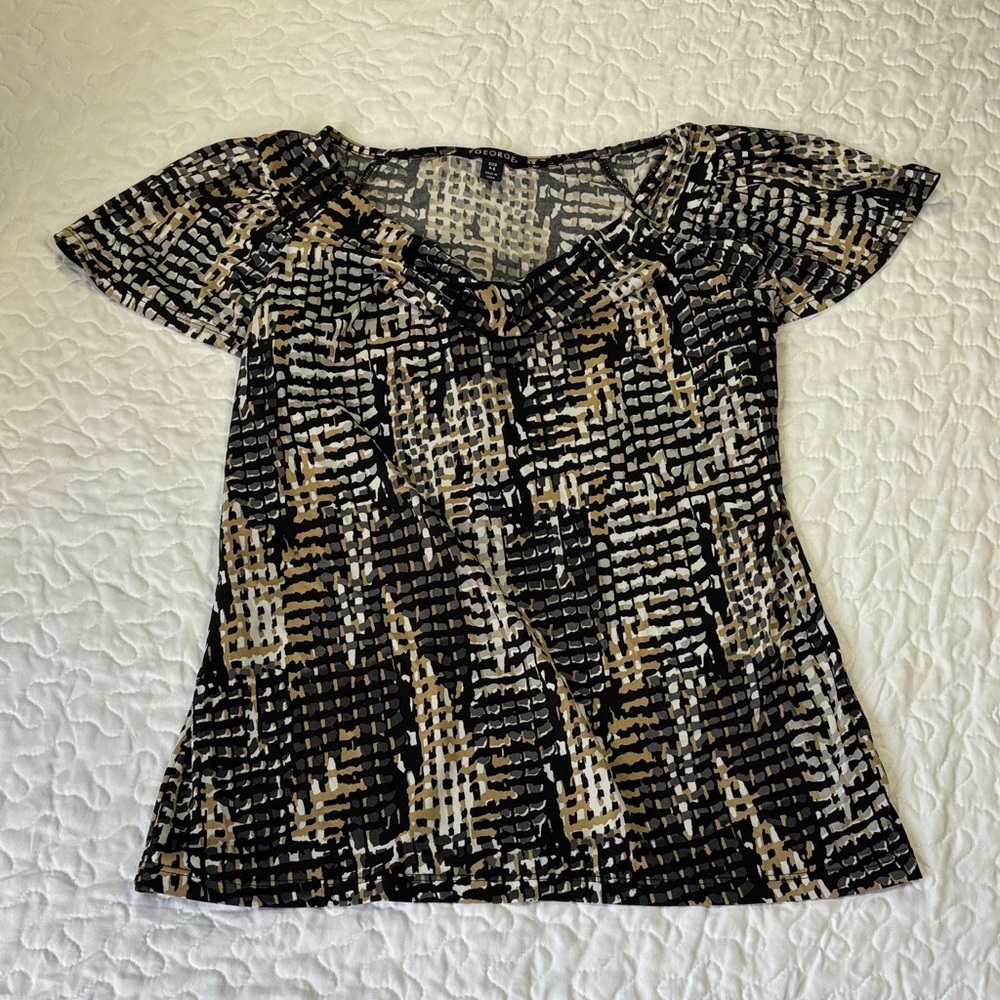 George Women's Black and Tan Patterned Short Sleeve Flowy Blouse size small
